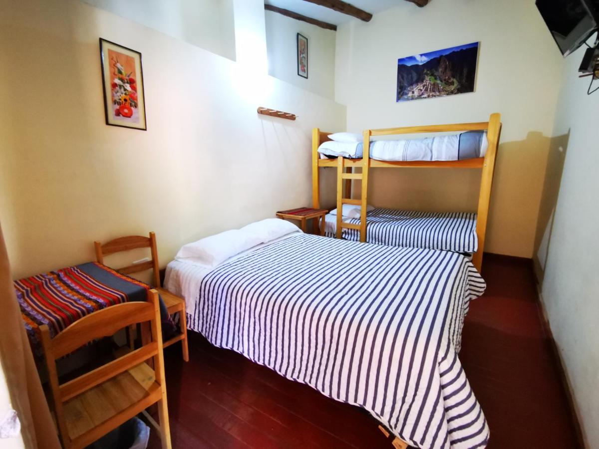 Hostal Apu Qhawarina 奥兰太坦波 外观 照片