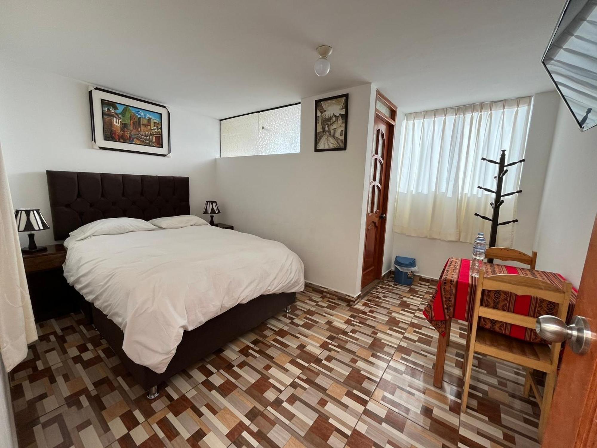Hostal Apu Qhawarina 奥兰太坦波 外观 照片