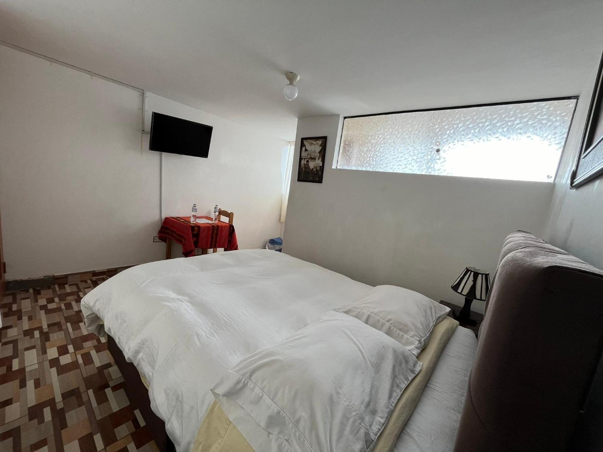 Hostal Apu Qhawarina 奥兰太坦波 外观 照片