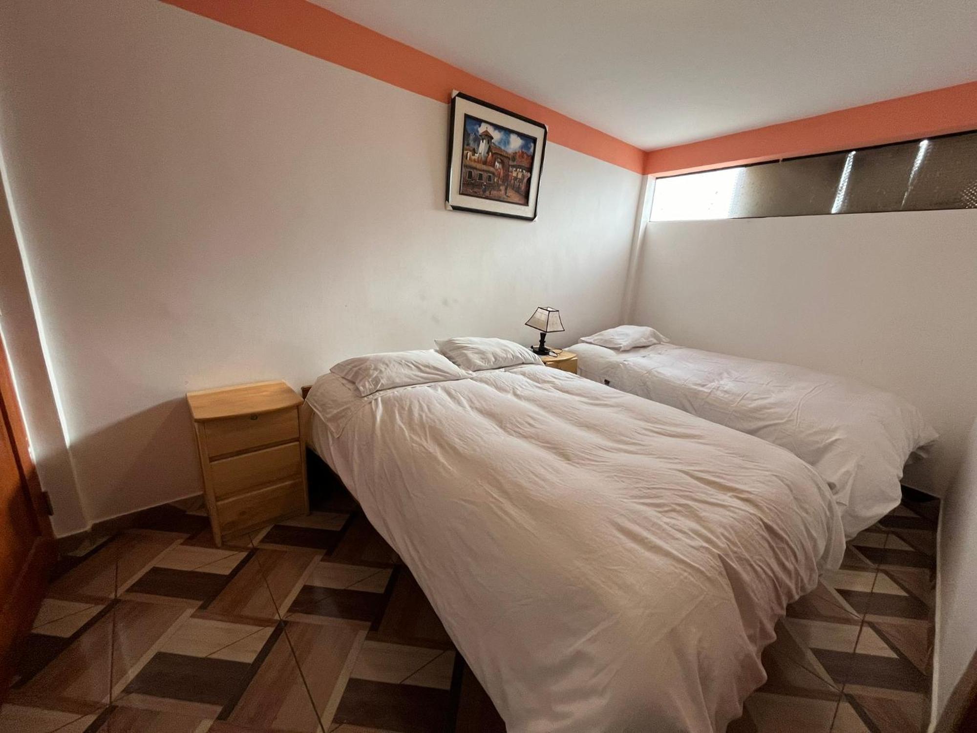 Hostal Apu Qhawarina 奥兰太坦波 外观 照片