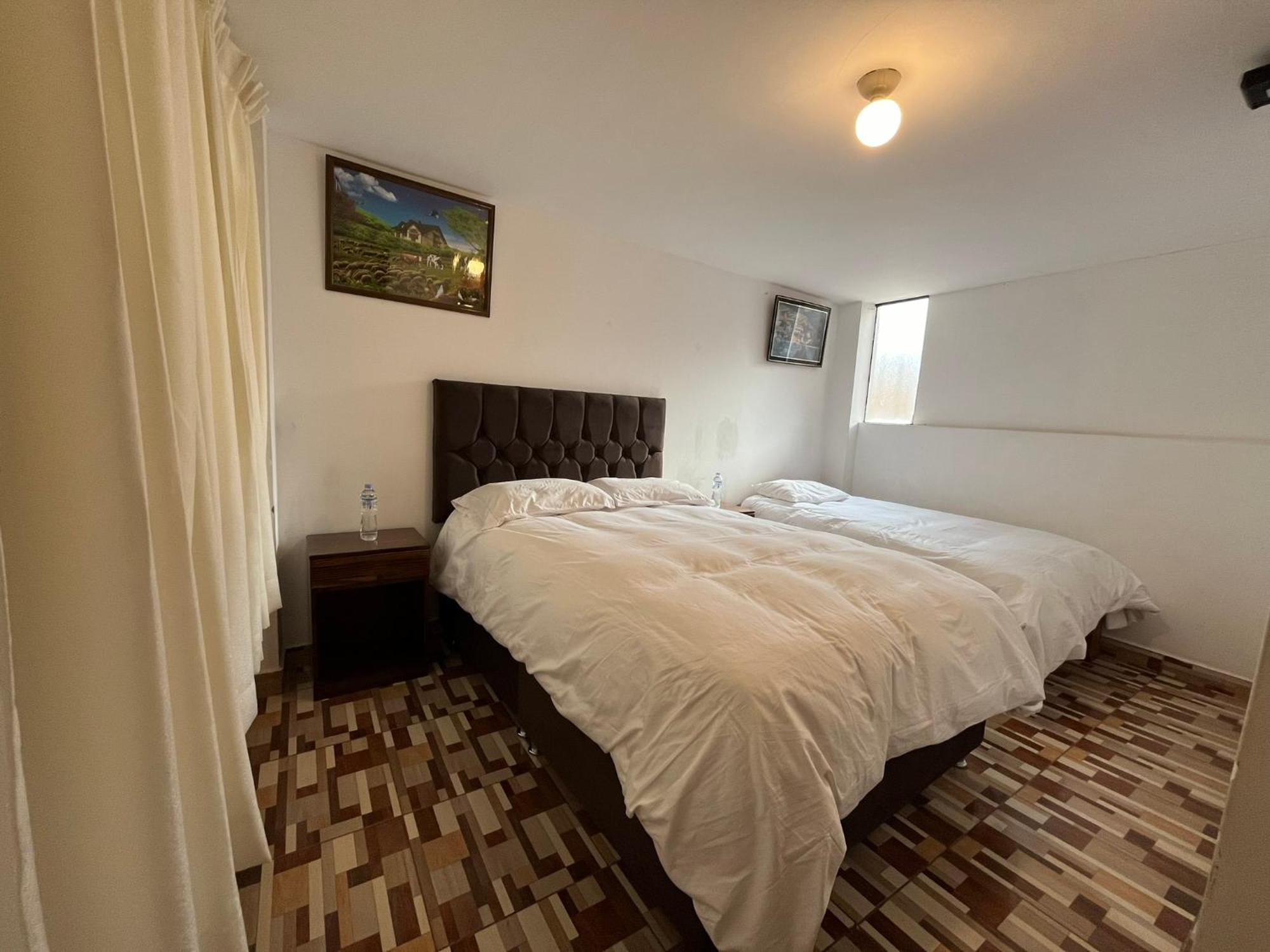 Hostal Apu Qhawarina 奥兰太坦波 外观 照片