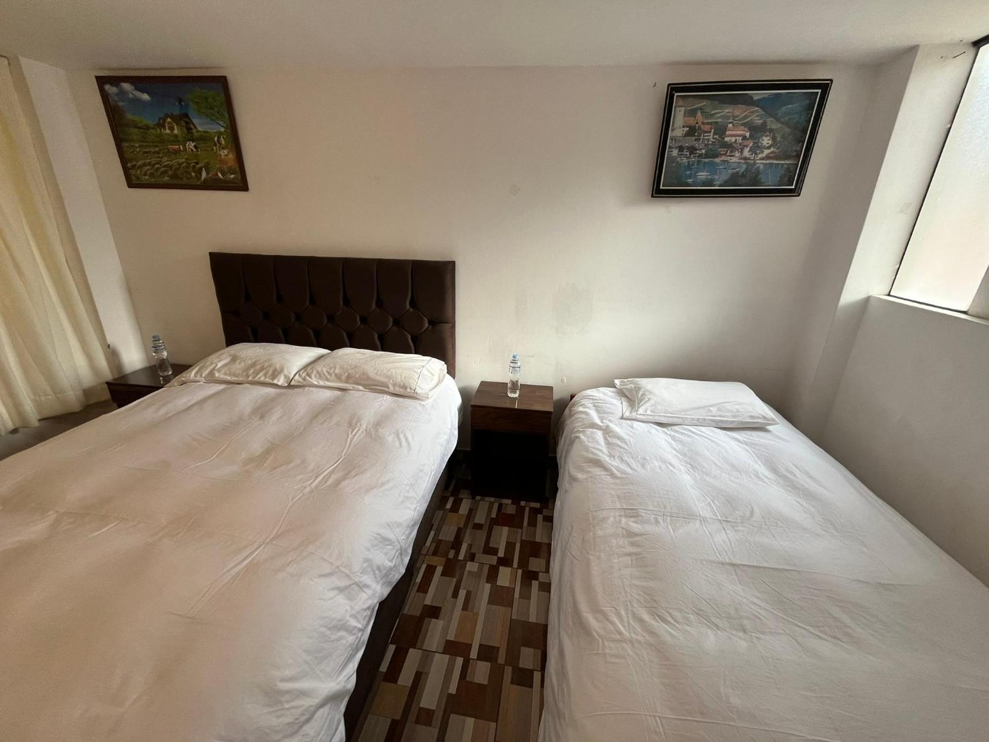 Hostal Apu Qhawarina 奥兰太坦波 外观 照片