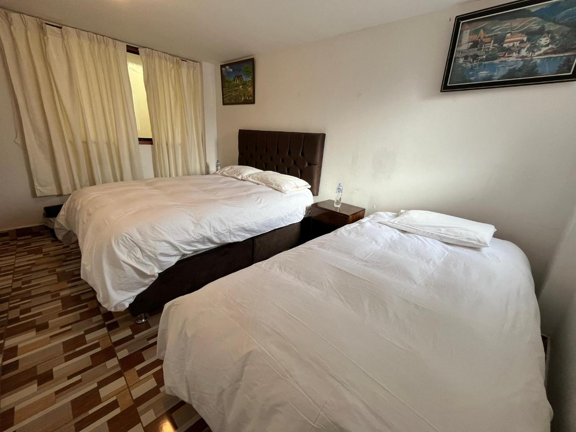 Hostal Apu Qhawarina 奥兰太坦波 外观 照片