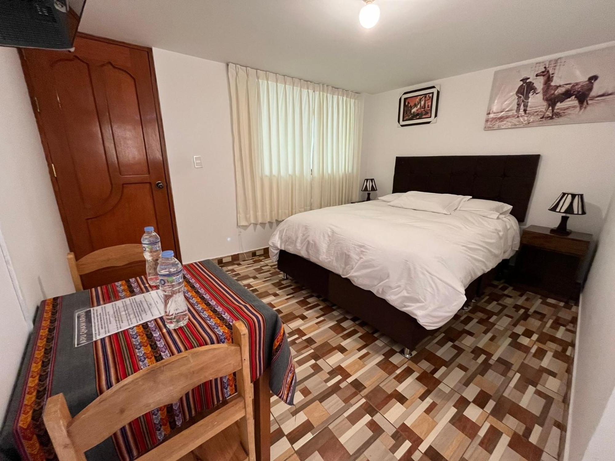 Hostal Apu Qhawarina 奥兰太坦波 外观 照片