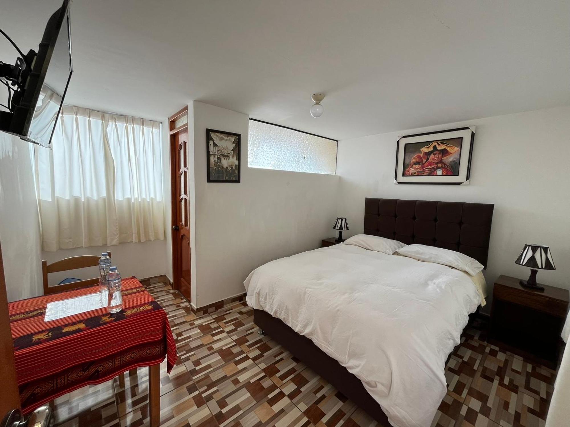 Hostal Apu Qhawarina 奥兰太坦波 外观 照片