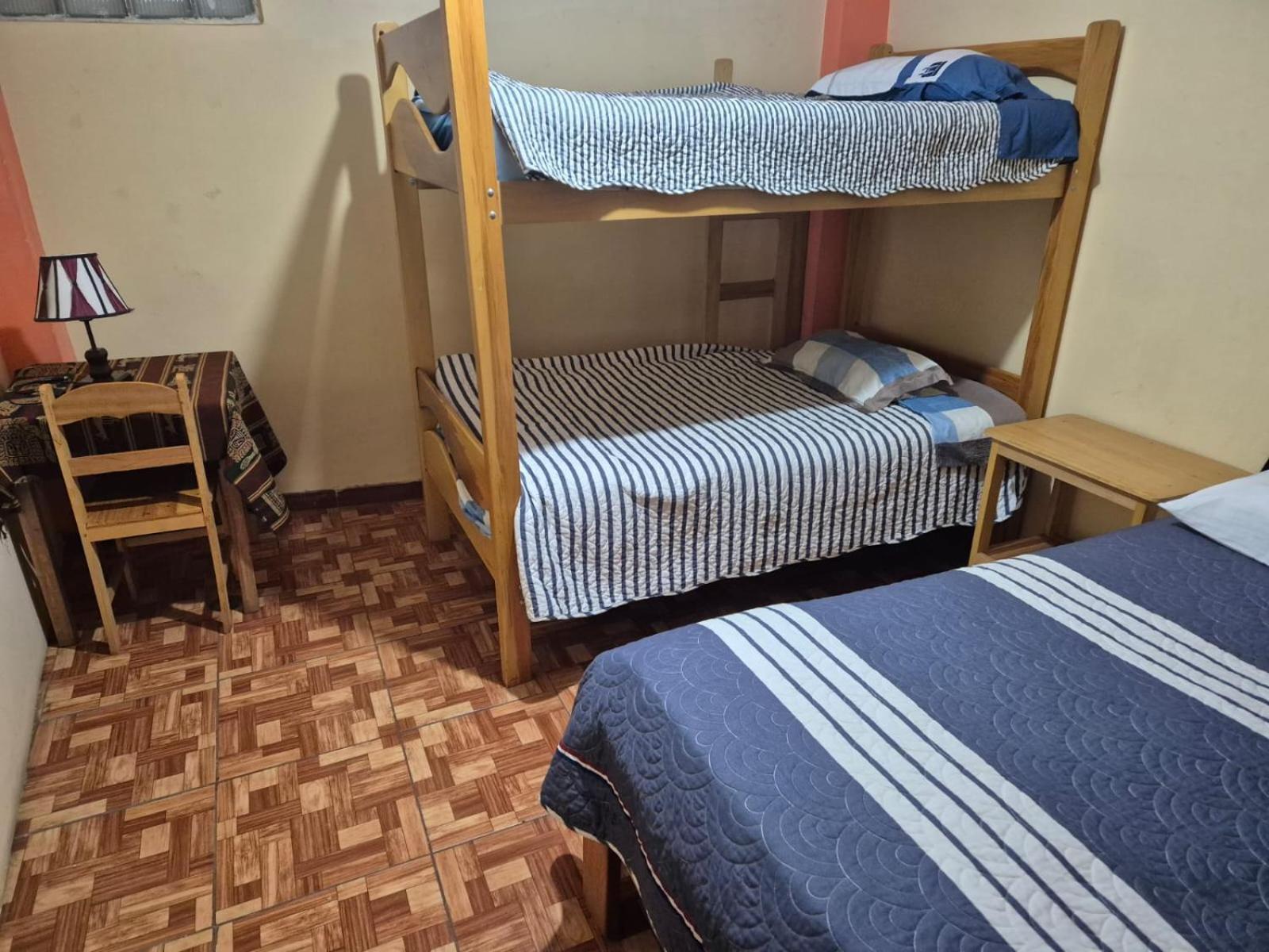 Hostal Apu Qhawarina 奥兰太坦波 外观 照片