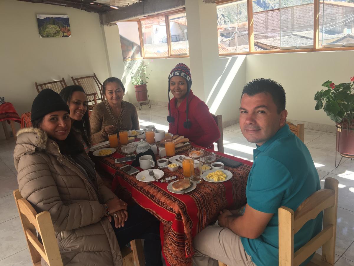 Hostal Apu Qhawarina 奥兰太坦波 外观 照片